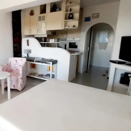 Haus Asterakia * Aliko Beach