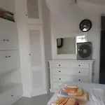 Apartament Haus Asterakia *