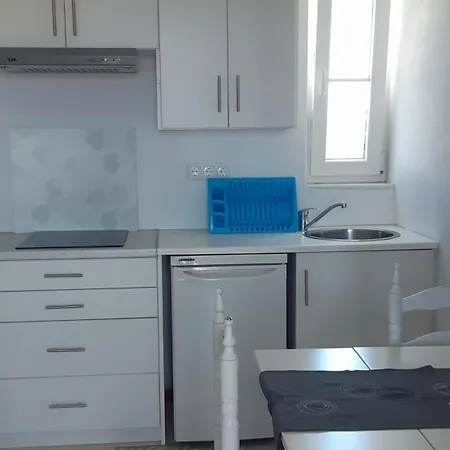 شقة Haus Asterakia Aliko Beach