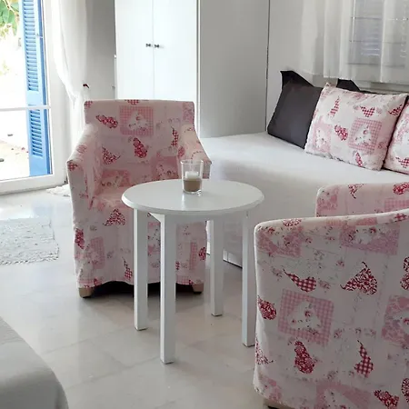 شقة Haus Asterakia Aliko Beach