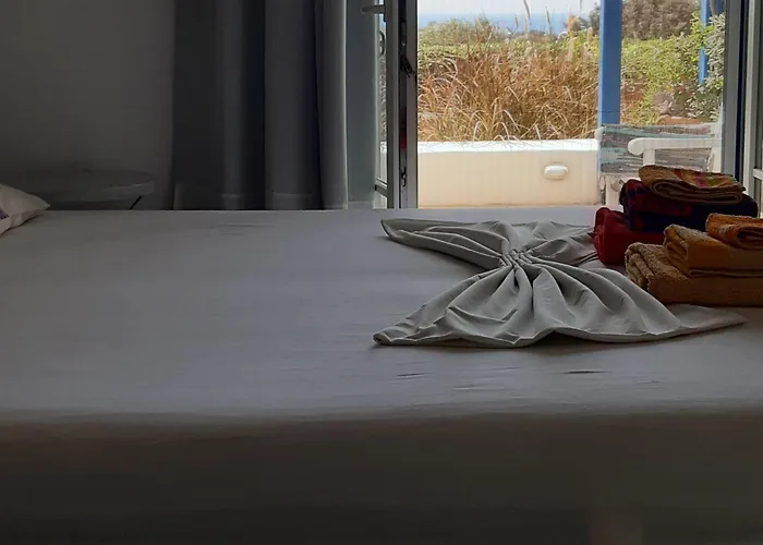 Haus Asterakia Lägenhet Aliko Beach